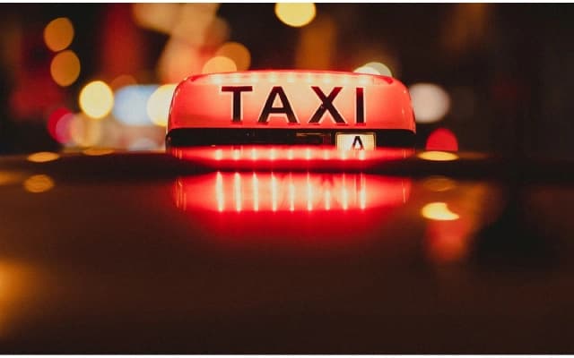 Bengaluru Cab Drivers Accused of Scamming Women Passengers Heading to the Airport
