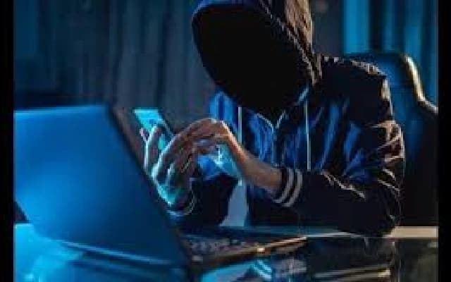 Bengaluru Residents Lose ₹95 Lakh to Cyber Fraud Linked to Fake Celebrity Videos