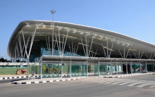 Bengaluru Airport Faces Criticism Over Elderly Couple’s Wheelchair Experience