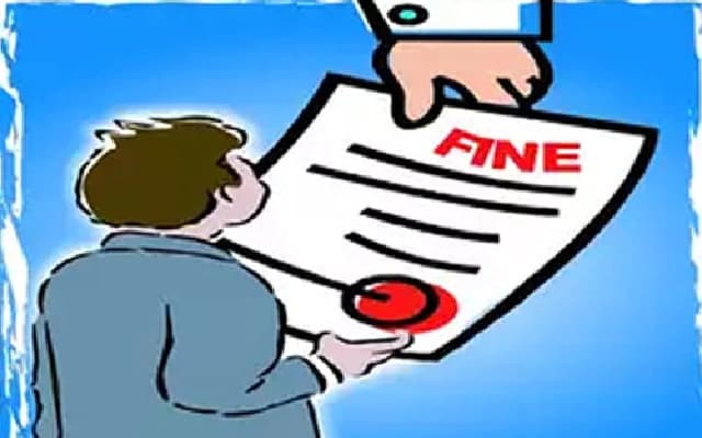 Private Bus Fined for Picking Up Passengers at Railway Station