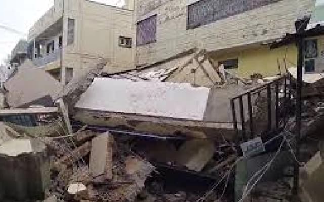 Building Collapse in Bangarapet During Renovation; No Casualties Reported