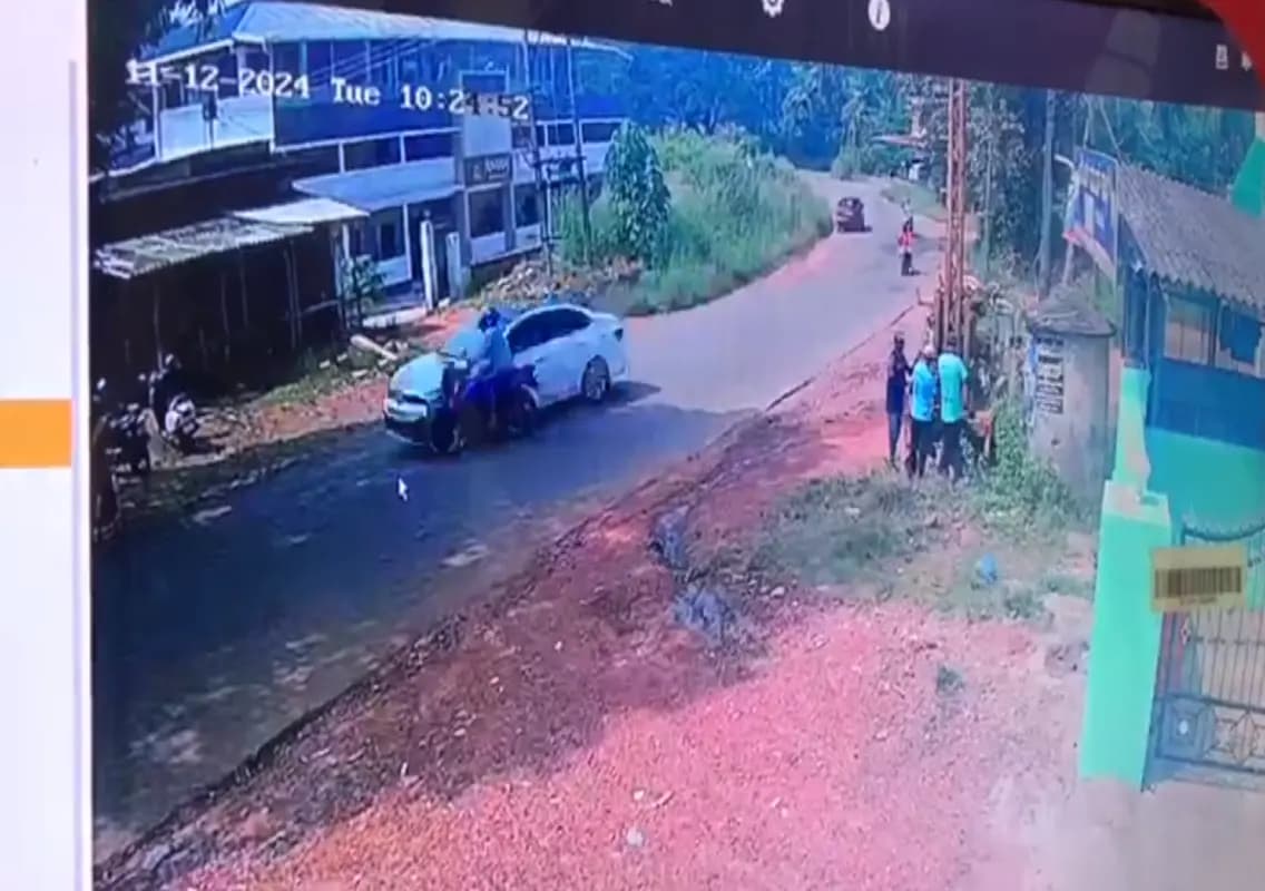 Mangaluru: Bike-Car Collision at Kambalabettu, Puttur Leaves Rider Injured