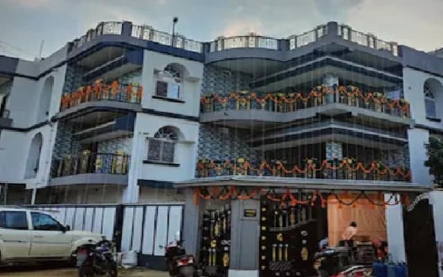 Bengaluru Techie Sparks Debate with Gratitude Post for His Dream Home