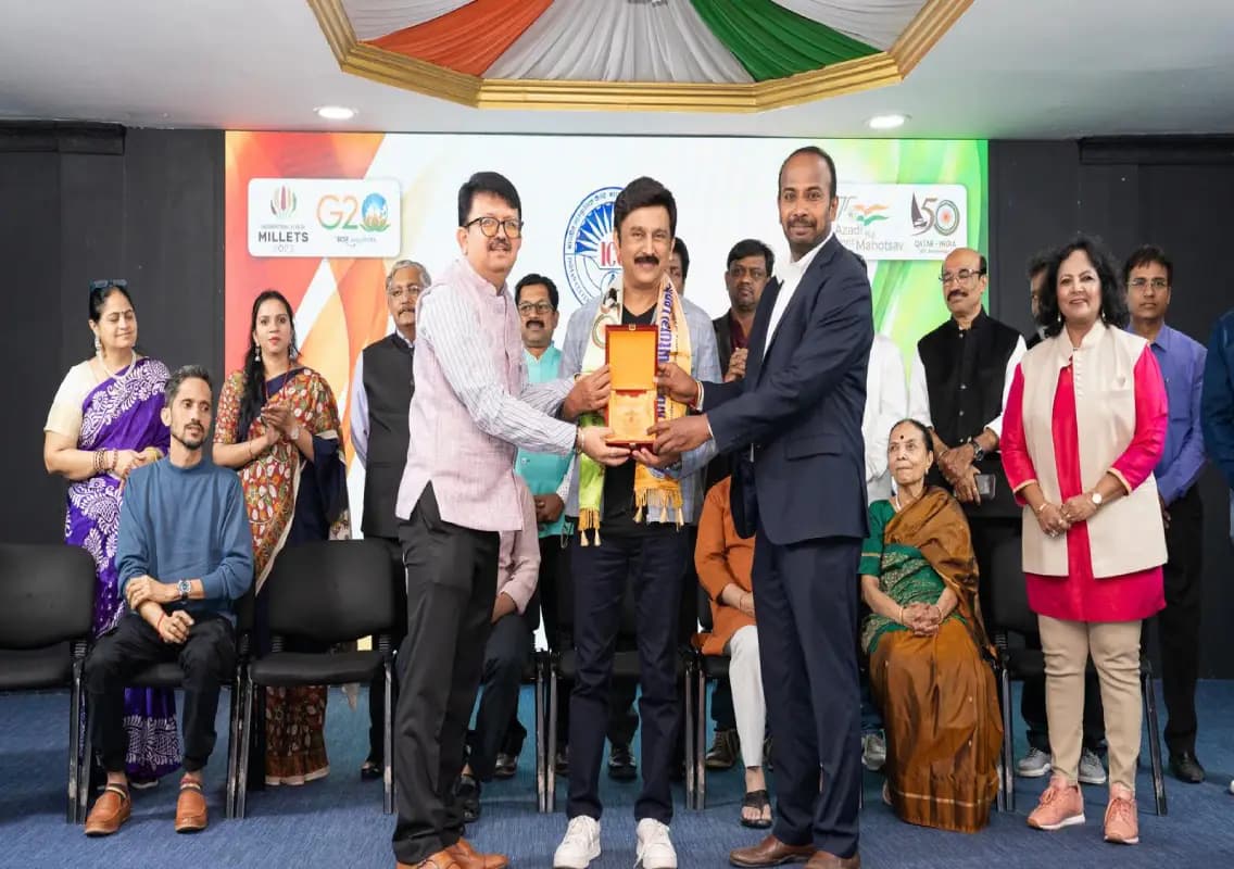 ICC honours Kannada celebrities for cultural contributions