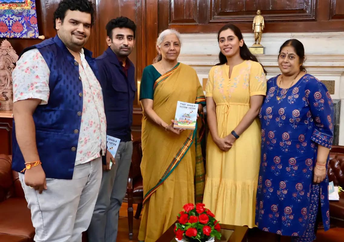 Union Finance Minister lauds Path Shala-Jeevan Yatra by Mysuru students