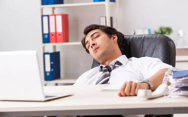 Employee Fired for Power Nap Wins ₹40 Lakh in Lawsuit