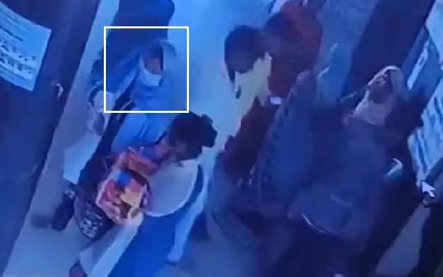 Newborn Baby Kidnapped from Kalaburagi Hospital, Police Launch Search for Suspects