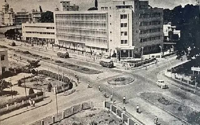 Vintage Bengaluru Photo Sparks Debate on City’s Urban Evolution