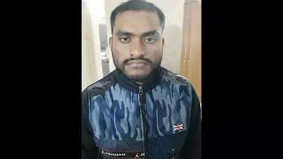Cyber Centre Owner Arrested for Helping  Bangladeshi Migrants Obtain Fake ID Proofs 