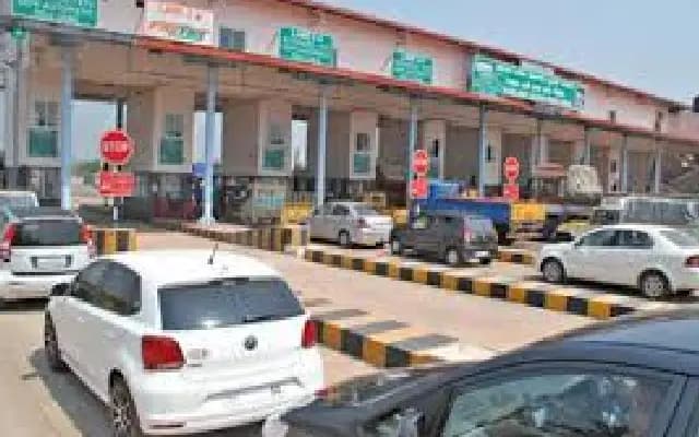 Trio Assault Toll Gate Staff at Talapady; One Arrested, Two on the Run