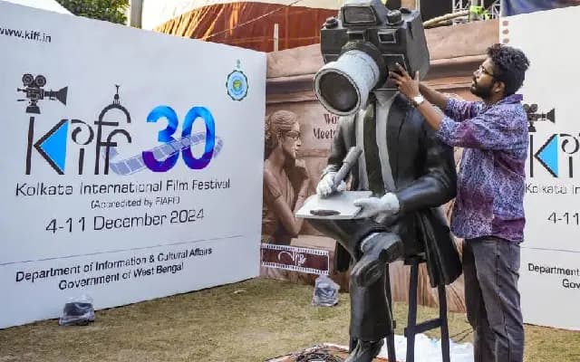 30th Kolkata International Film Festival Kicks Off with France as the Theme Country