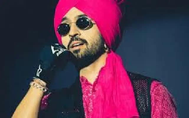 Diljit Dosanjh thrills Bengaluru with his energetic performance ahead of his concert