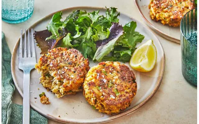 Why crab cakes make the perfect Christmas meal