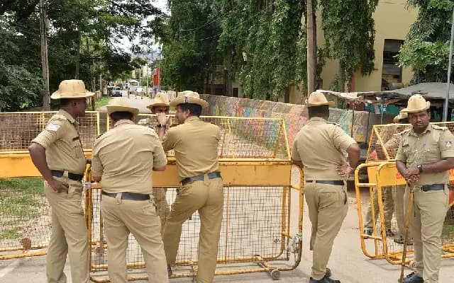 Bengaluru Police to Verify Local Addresses of Foreigners for Longer Stays