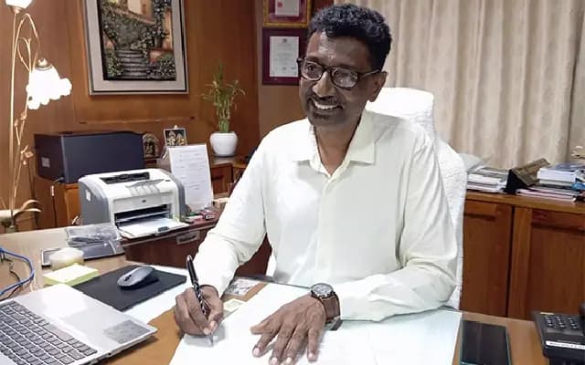 Mangalore University VC hails journalists for their societal role