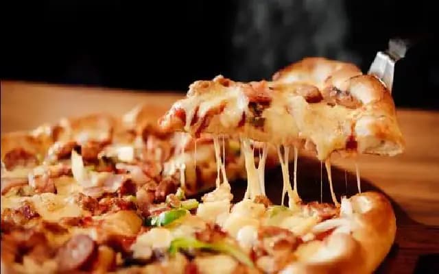 Bengaluru’s Pizza Crawl: A Journey Through Artisanal Flavours