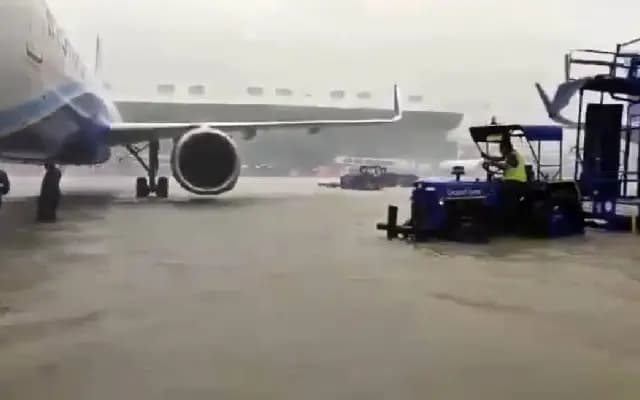 Heavy rains disrupt Chennai flights, leading to cancellations and delays