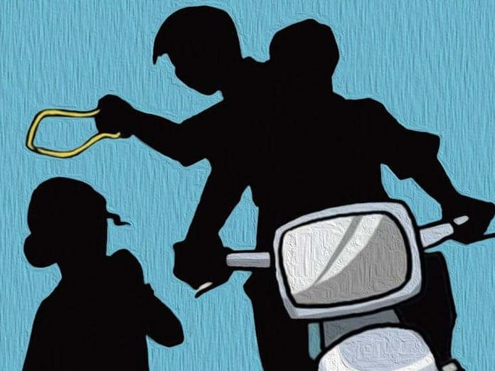 Chain snatching duo arrested by Mangaluru police