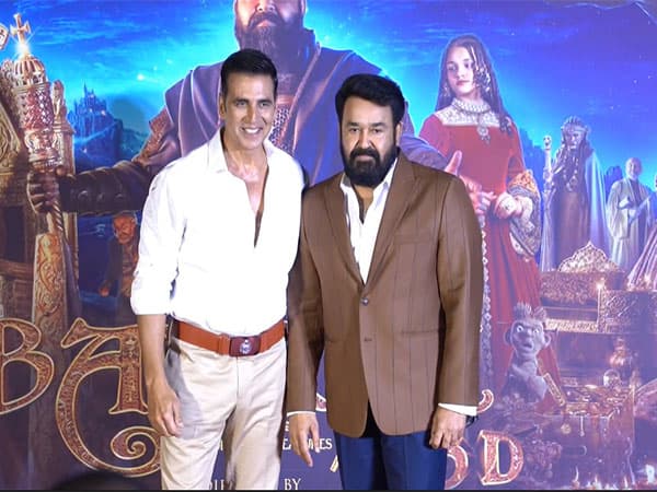 Akshay Kumar unveils Hindi trailer of Mohanlal’s debut directorial Barroz 3D