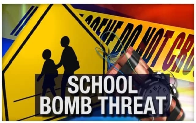 Delhi schools receive bomb threats, no devices found after intense search