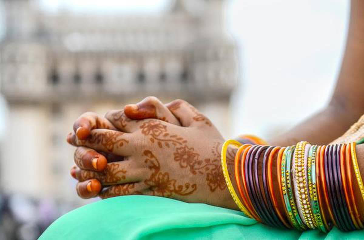 Teacher claims forced marriage in Katihar, bride insists it long-standing affair