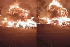 Lorry transporting coconuts catches fire in Hoode, no injuries reported