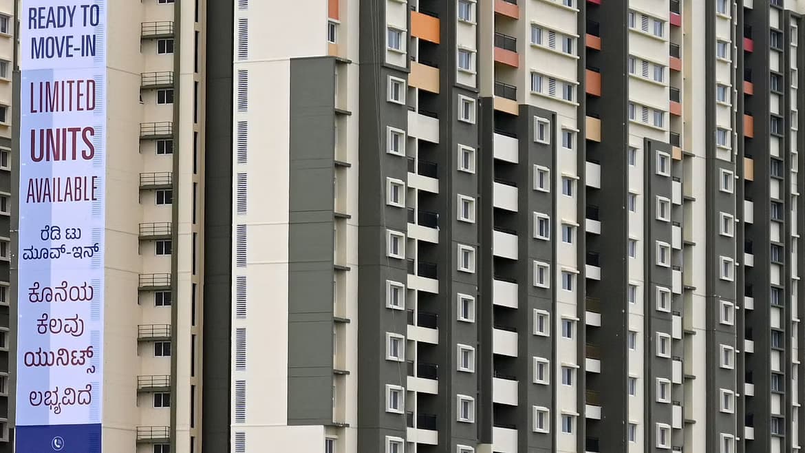 Bengaluru Realty in 2025: Flat Residential Demand, Rising Commercial Growth