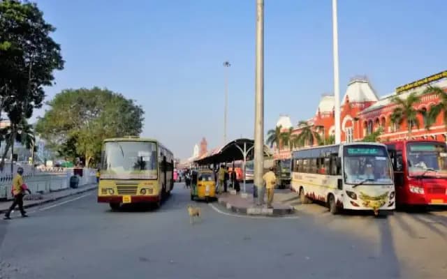 Private Bus Owners Drop Fare Hike Protest After Government’s Fare Increase