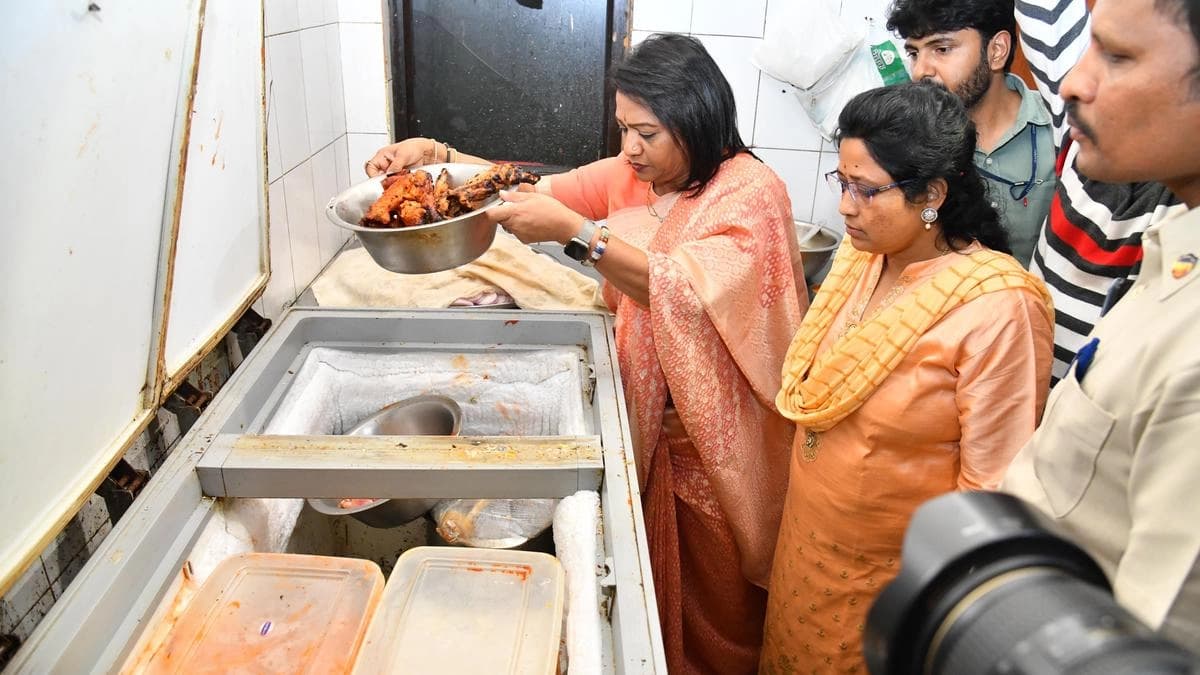  GHMC Cracks Down on Eateries Selling Substandard Food in Surprise Inspections