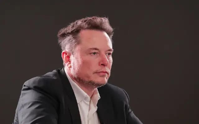 Petition to Revoke Elon Musk’s Canadian Citizenship Gains Momentum