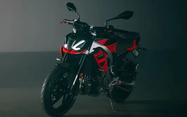 Aprilia Tuono 457: A Strong Competitor to the KTM 390 Duke