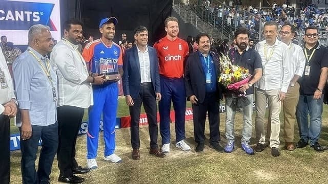 Rishi Sunak Attends India vs England T20 Match in Mumbai, Congratulates Team India