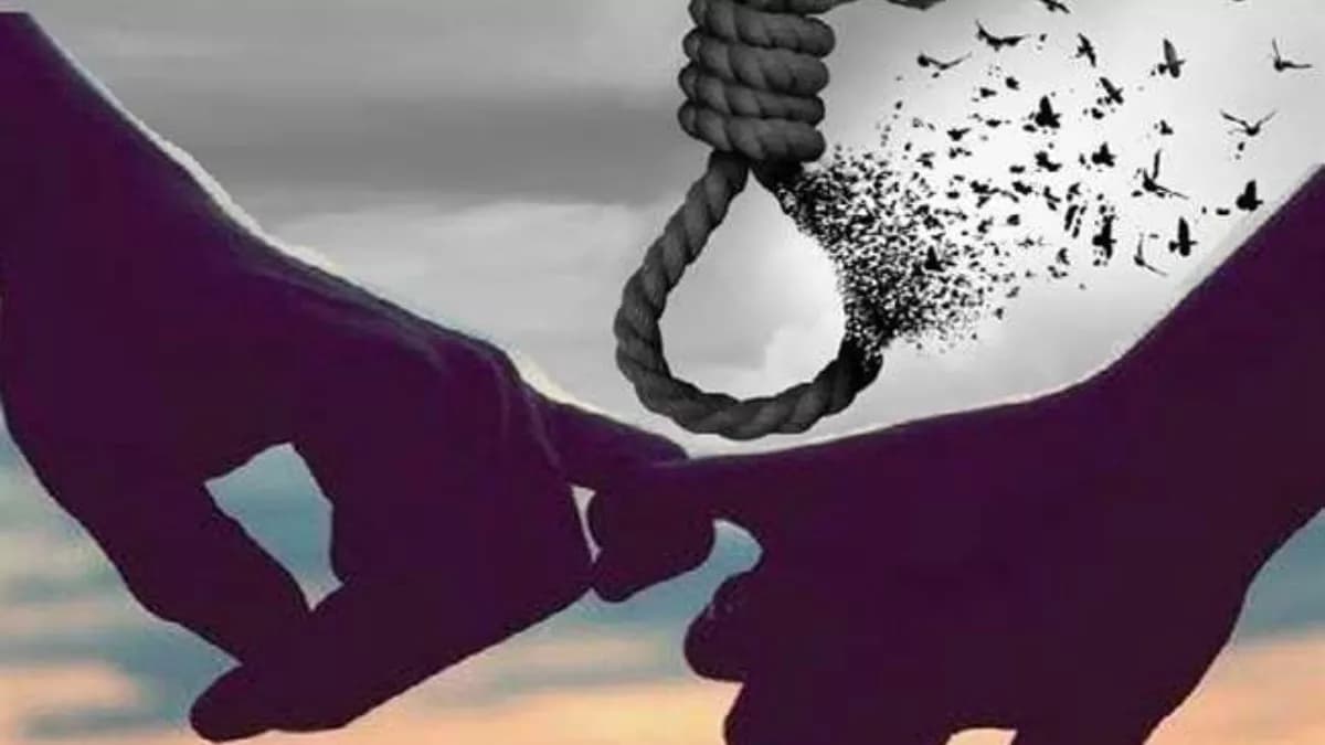 Young couple ends life over family opposition in Prakasam forest