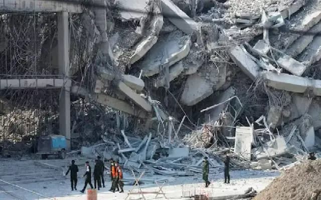 Myanmar Earthquake Triggers Widespread Devastation; Rescue Efforts Intensify