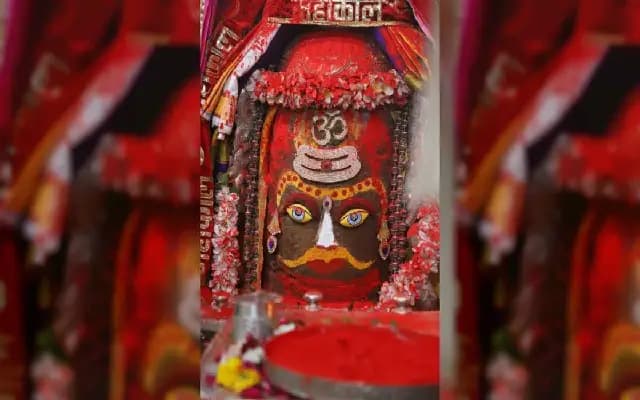 Mahakaleshwar Temple Celebrates Holi With Devotion Amid Tight Security