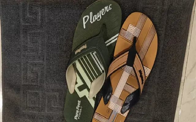 Mumbai Hotel’s Witty Trick to Curb Slipper Swiping