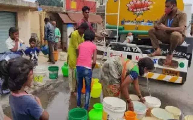 Bengaluru Residents Can Now Book Cauvery Water Tankers Online
