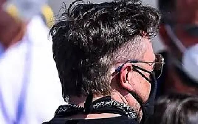 Elon Musk’s Viral Hairstyle Sparks Controversial Comparisons