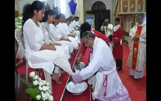 Udupi Diocese Observes Maundy Thursday with Reverence and Reflection