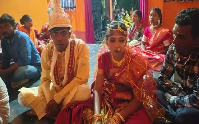 Muslim Kiln Owners Host Hindu Wedding Amid Murshidabad Tensions