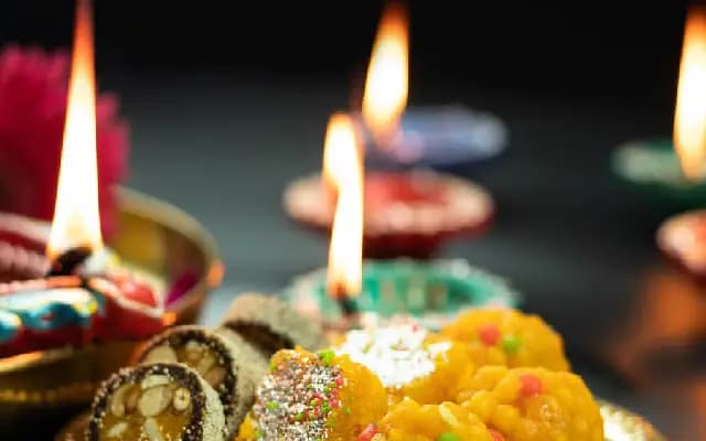 Tensions Rise in Hathras as Muslim Workers Barred from Temple Construction