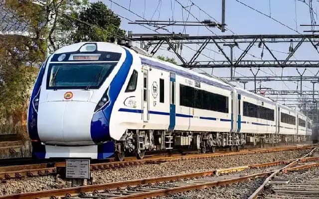 Kerala to Flag Off India’s First Vande Bharat Sleeper Train