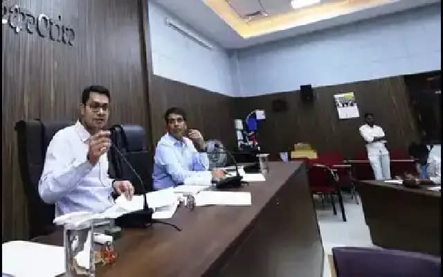Ballari Races Against Time for CM’s Review Meet in Bengaluru