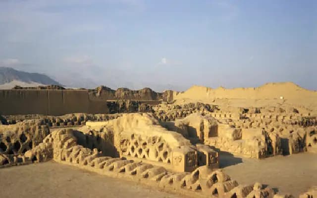 Ancient Chan Chan Defaced by Graffiti, Peru Outraged