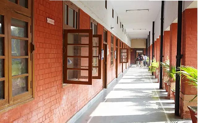 Raichur’s PU Colleges Struggle With Faculty Shortage, Quality Concerns Grow