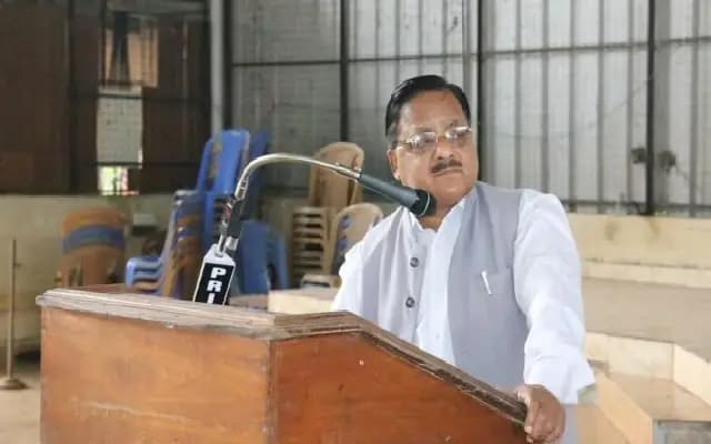 BJP Accuses Congress Leaders, Officials of Conspiracy Against LoP