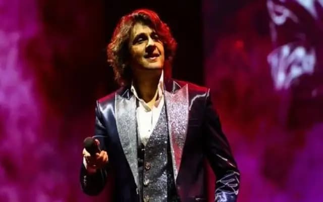 Sonu Nigam Faces Backlash Over Remarks at Bengaluru Concert
