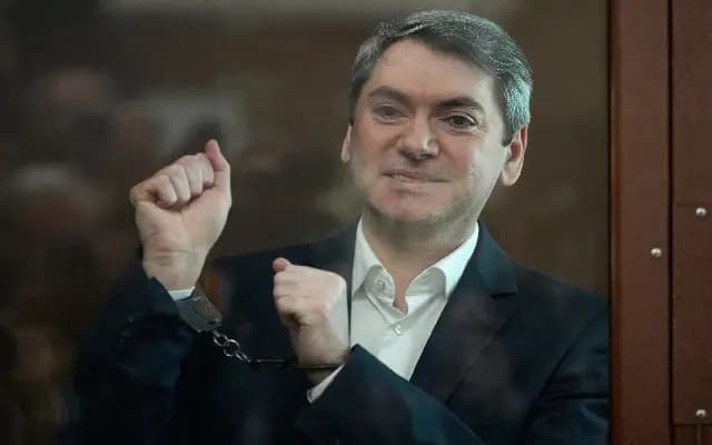 Russian Election Watchdog Leader Jailed Amid Crackdown on Dissent