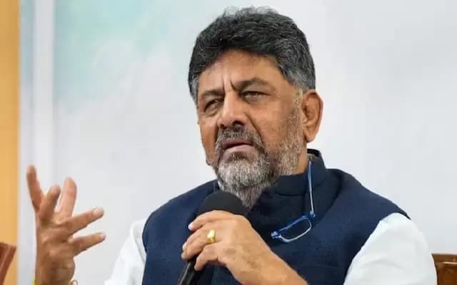 D K Shivakumar Promises Bengaluru Makeover with New Waste Helpline