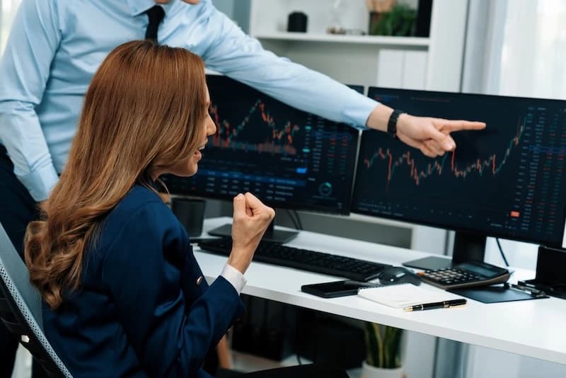 Naka Solutions Reviews: A Broker with an Innovative Approach to Client Service